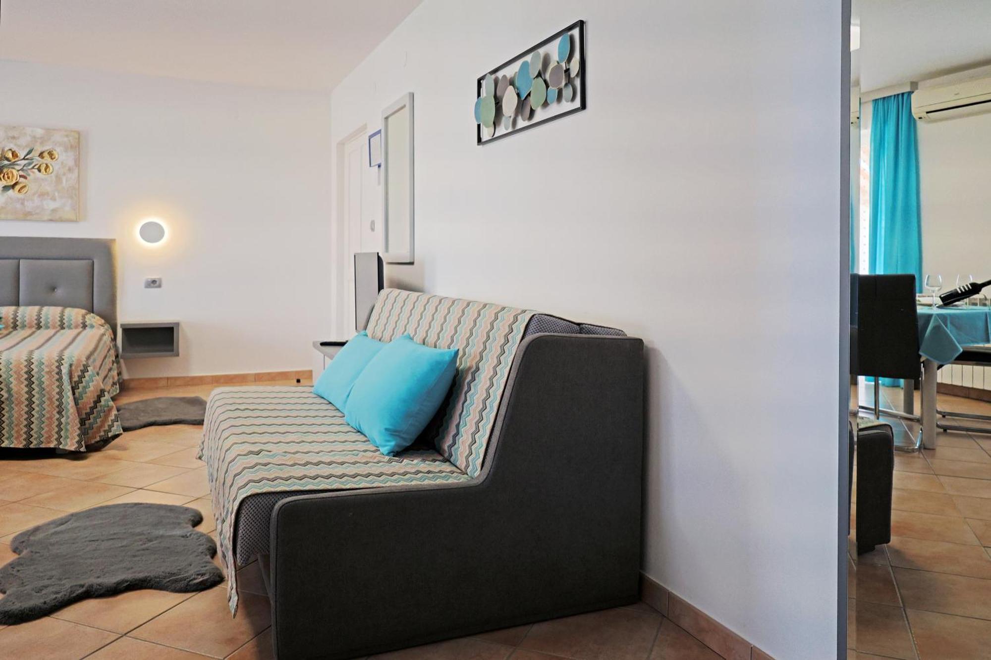 House Maric Apartment Пореч Екстериор снимка